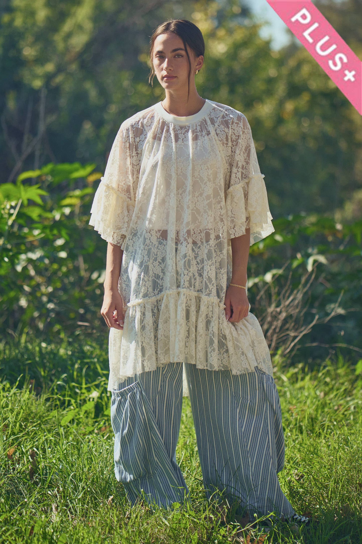 Sheer Lace Flowy Tunic (Curvy)