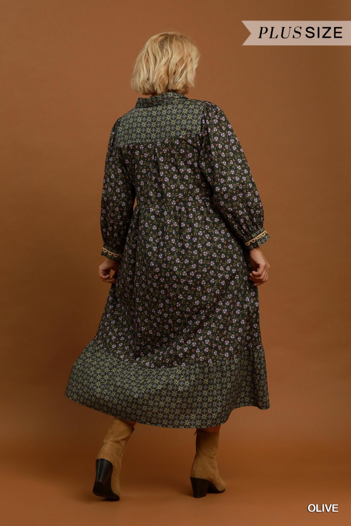 Floral Mix Media Print Midi Dress (Curvy)