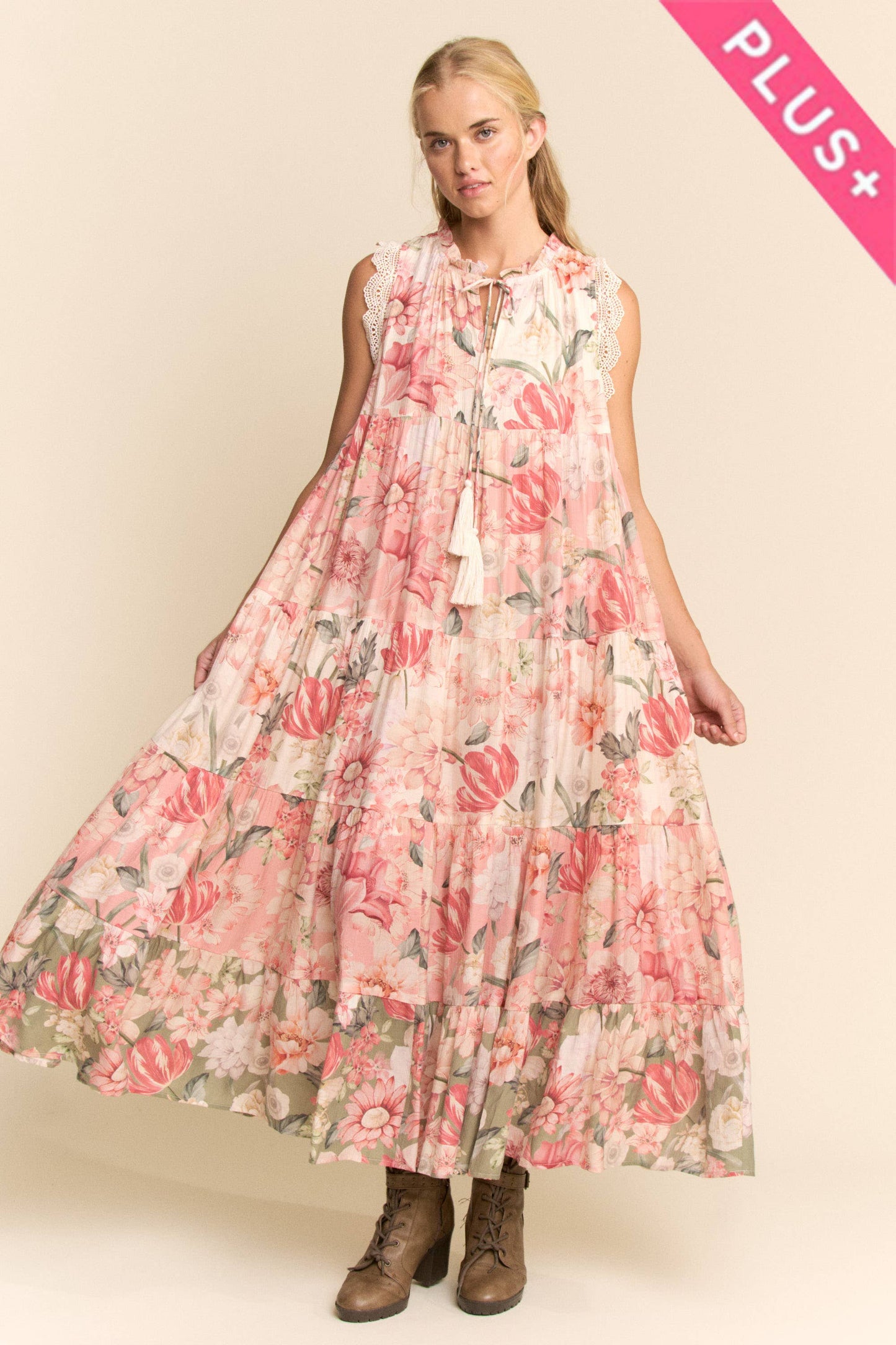 Pretty in Pink Maxi Dress (Curvy)