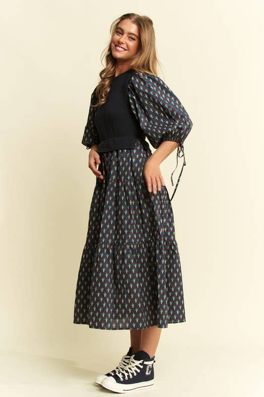 Floral Print Mixed Media Tiered Midi Dress (Curvy)