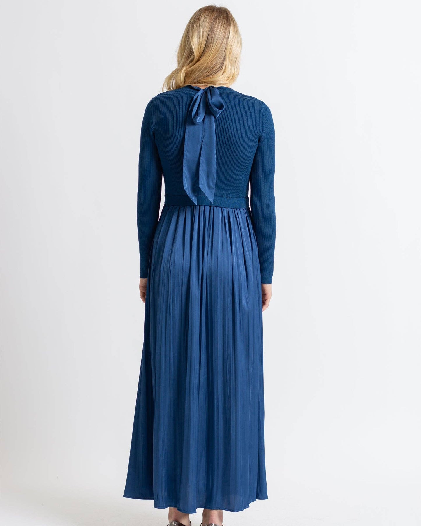 Elegant Blue Sweater Top Maxi Dress with Pleated Satin Skirt | Hybrid Knit & Flowy A-Line