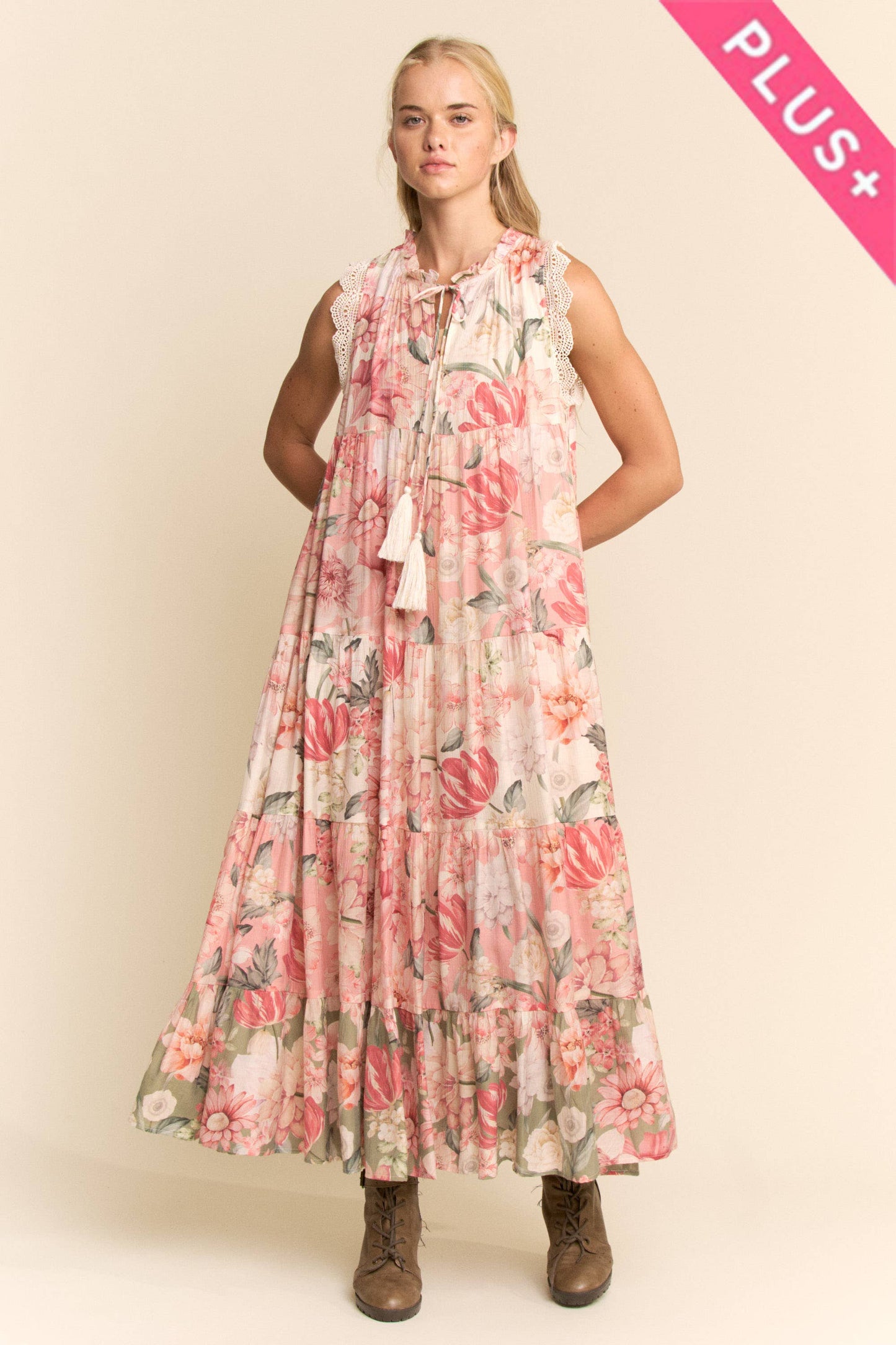 Pretty in Pink Maxi Dress (Curvy)
