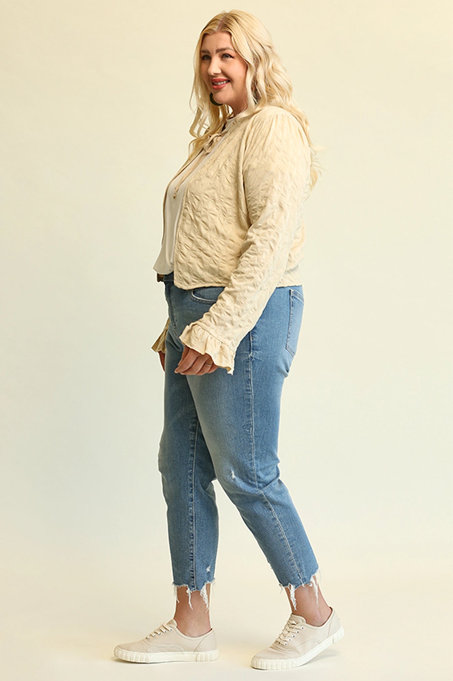 Ruffle Trim Knit Cardigan - Curvy Fit