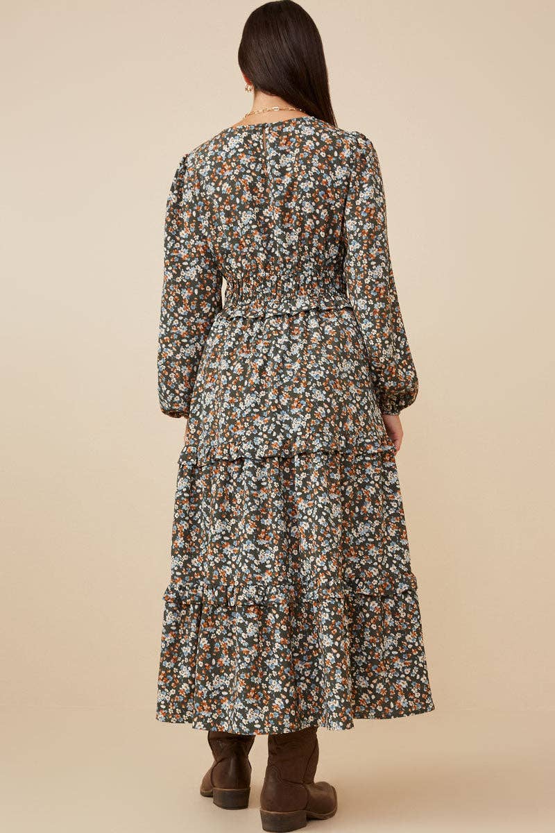 Ditsy Floral Ruffled Dress (Curvy)