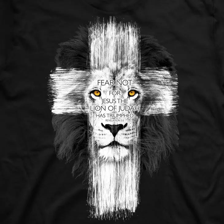 Mens Lion Cross Tee