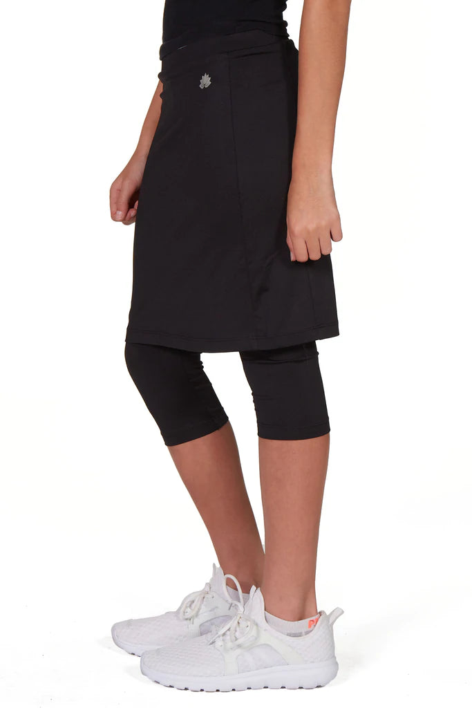 Girls Modest Athletic Skirt with Attached Leggings – Quick Dry Sport Skort for School & Active Play