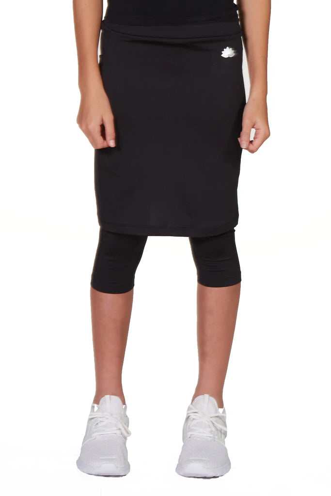 Girls Modest Athletic Skirt with Attached Leggings – Quick Dry Sport Skort for School & Active Play